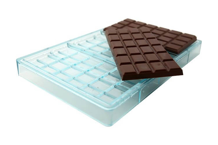 Moule à Chocolat Polycarbonate 5 Modèles De Voitures - Sans BPA, Pour Faire Des Chocolats De 15g, Taille 27.5x13.5cm