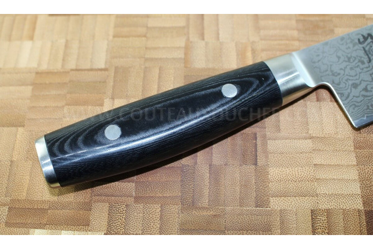 Couteau de chef japonais Yaxell Ran - lame 20cm damas 69 couches et acier VG10