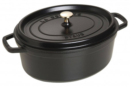 Cocotte STAUB ovale en fonte émaillée noire tous feux - 31 et 33cm