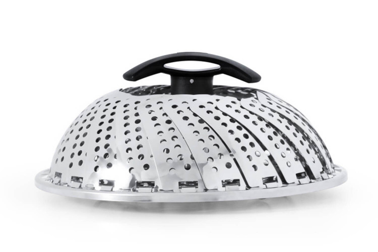 Insert vapeur OXO inox avec poignée rétractable et verrouillable ø25,5cm