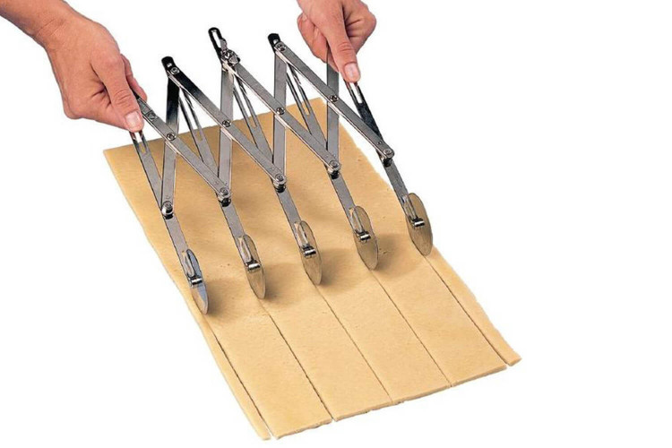 Rouleau multicoupe simple 5 roulettes lisses en inox