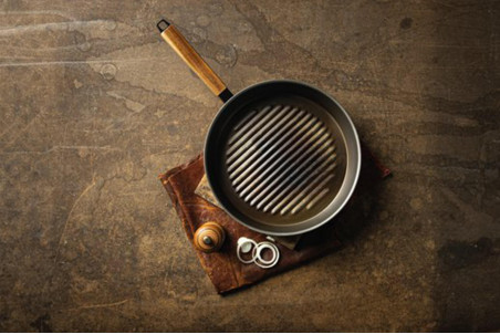 Poêle grill Beka Nomad en acier carbone + poignée bois acacia - 28cm