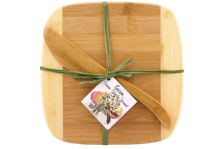 Petite planche à découper carrée Totally Bamboo - tartineur inclus