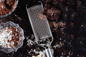 Râpe double tranchant Microplane Professional avec lame + manche inox 2