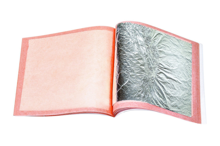 Carnet de 25 feuilles d'argent pour décor pâtisserie 9,5x9,5cm