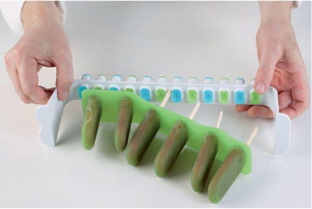 Kit moule à glace L'Italiano Silikomart - 2 moules silicone et 2 supports synthétiques