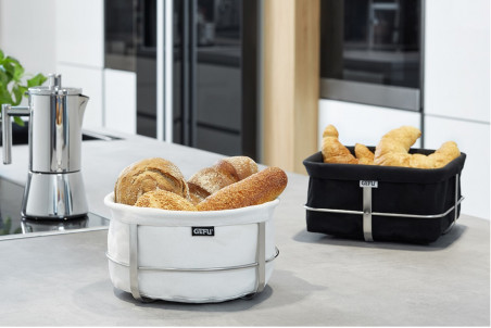 Corbeille à pain Gefu Brunch carrée noire acier inox et coton - 22x22cm