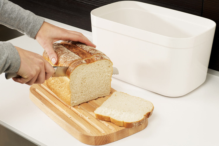 Boîte à pain Joseph Joseph Bread Bin et couvercle en bambou
