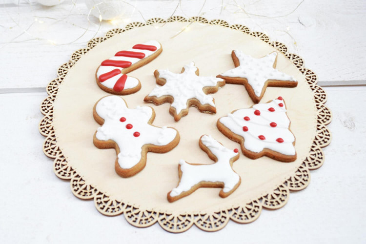 Lot de 3 découpoirs Scrapcooking dorés - thème de Noël