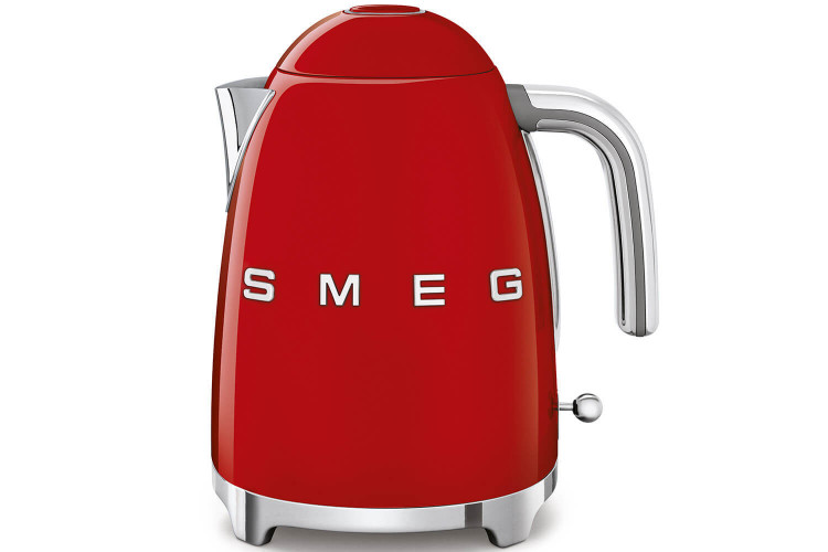 Bouilloire Smeg design rétro années 50 - 1,7L