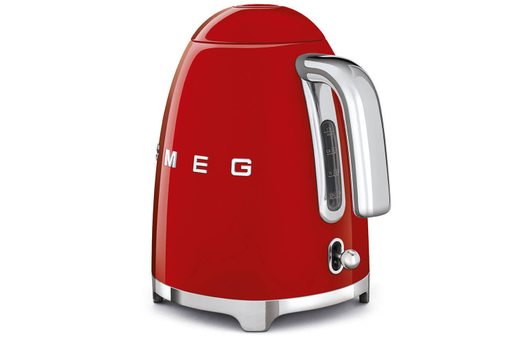Bouilloire Smeg design rétro années 50 - 1,7L