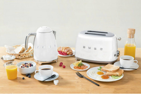 Bouilloire Smeg température réglable années 50 - 1,7L