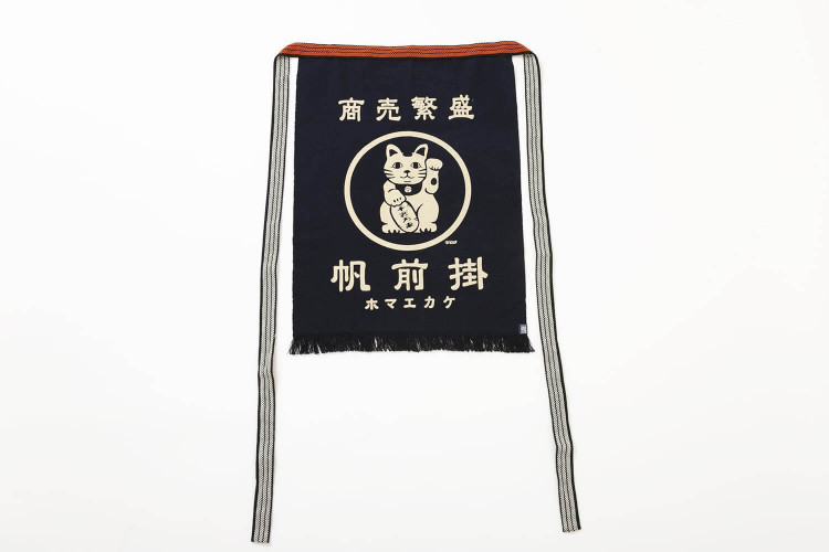 Tablier japonais Anything Maekake Lucky Cat - 67x47cm
