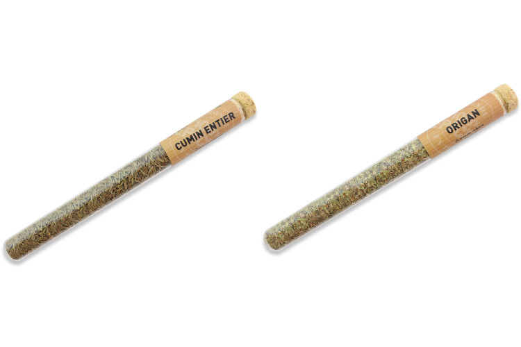 Coffret 6 tubes d'épices Le Monde en Tube Recevoir au jardin + livre de recettes