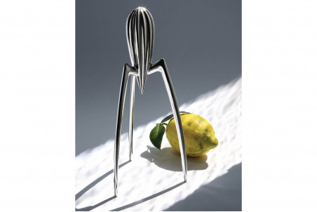 Presse-agrumes Alessi Juicy Salif design par Philippe Starck