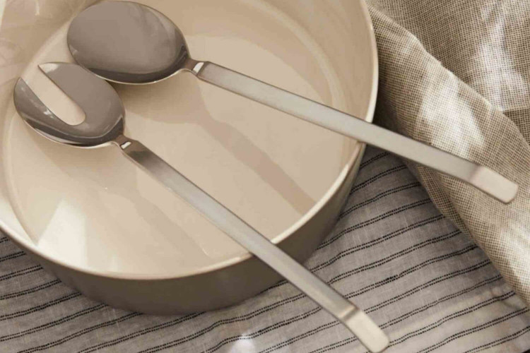 Couverts à salade Alessi Dry inox 18/10 design par Achille Castiglioni - manches satinés