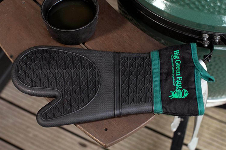 Gant barbecue Big Green Egg en silicone