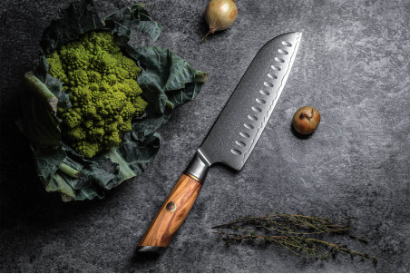 Couteau santoku Fukito Olive Damas 14Cr - lame acier alvéolée 18cm