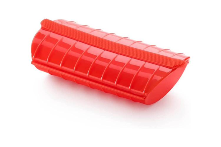 Cuiseur vapeur en silicone Lékué rouge avec filtre