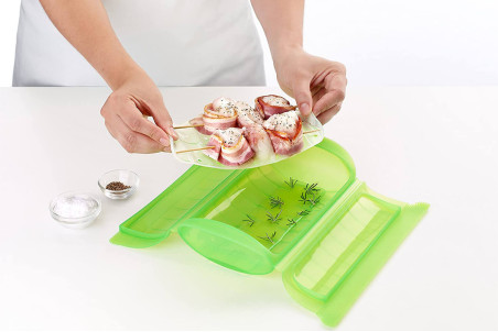 Cuiseur vapeur en silicone Lékué vert avec filtre