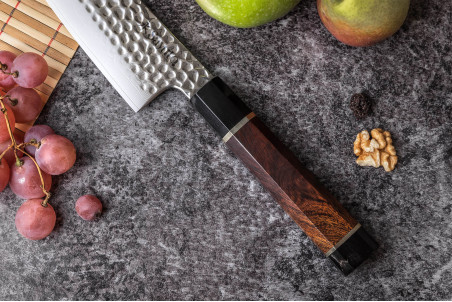 Couteau de chef Sayuto Desert Damas lame martelée 21cm