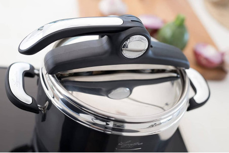 Autocuiseur Lagostina Novia Lagoeasy'up inox 18/10 - fond Lagoplan