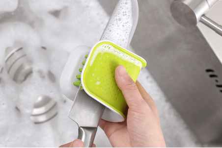 Brosse à vaisselle Joseph Joseph en polymère pour couverts