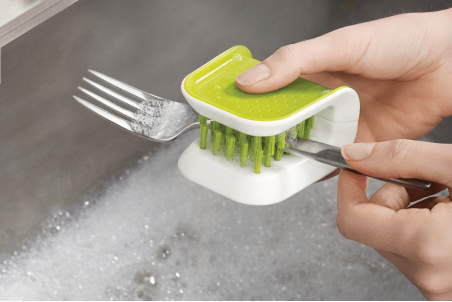 Brosse à vaisselle Joseph Joseph en polymère pour couverts