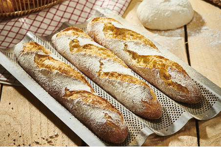 Plaque de cuisson perforée pour baguette De Buyer en inox
