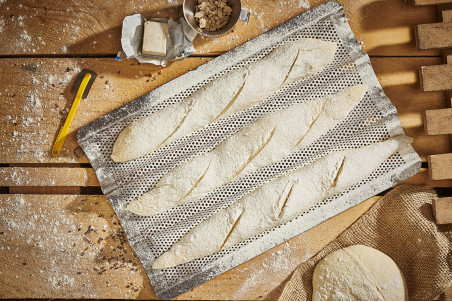 Plaque de cuisson perforée pour baguette De Buyer en inox