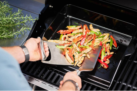 Spatule pour plancha étroite Rösle en acier inoxydable 18/10