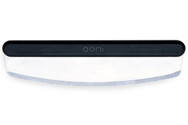 Coupe-pizza Ooni 35cm lame demi-lune en acier inox