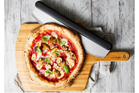 Coupe-pizza Ooni 35cm lame demi-lune en acier inox