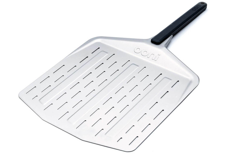 Pelle à pizza Ooni 30cm perforée aluminium anodisé