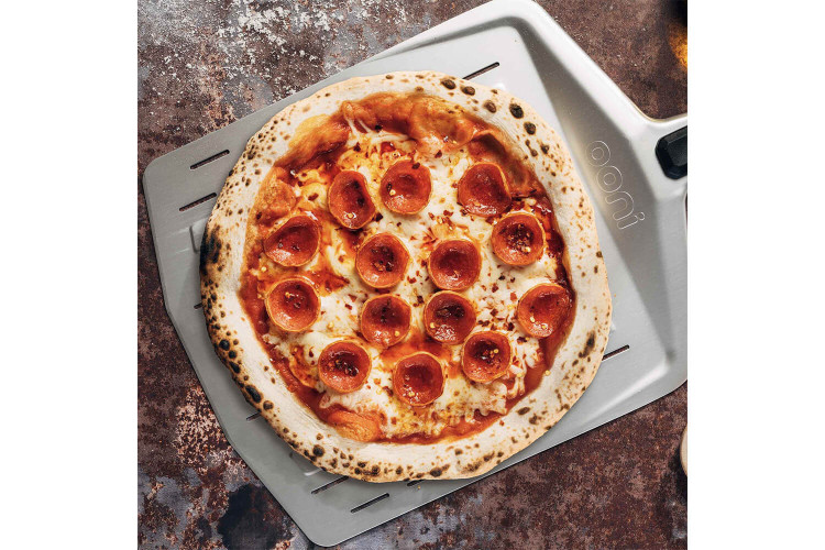 Pelle à pizza Ooni 30cm perforée aluminium anodisé