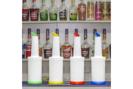 Bouteille verseuse en polypropylène avec bec verseur - 1L