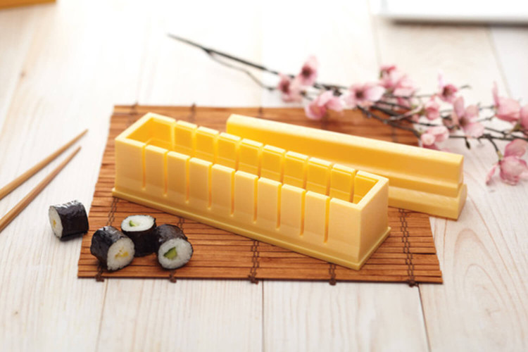 Appareil à sushi KitchenCraft World of Flavors coloris jaune - 23x6x7cm