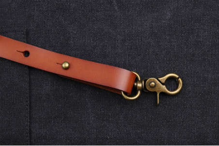Tablier cuisinier Wusaki en toile noire charbon et attaches en cuir - 83x67,5cm