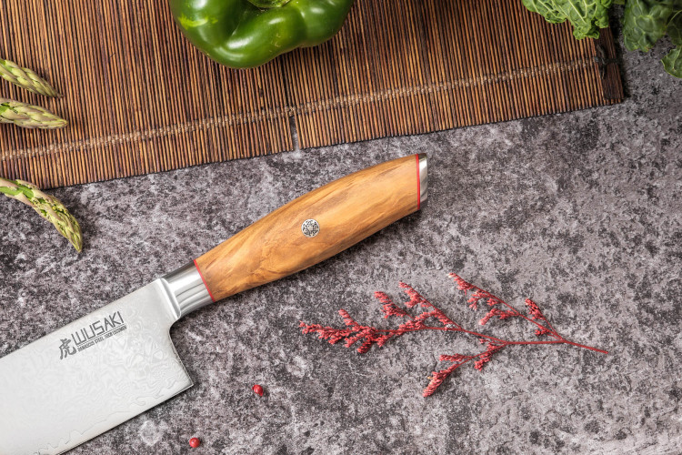 Couteau nakiri 17cm Wusaki  Fujiko 10CR damas