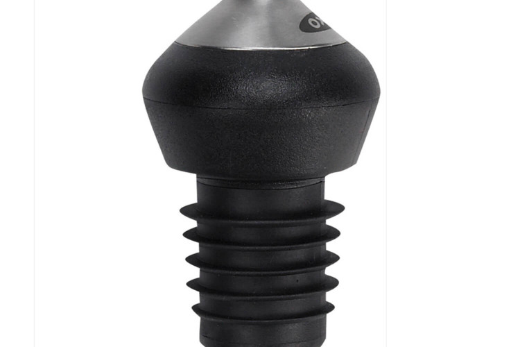 Bouchon verseur OXO en inox et nylon
