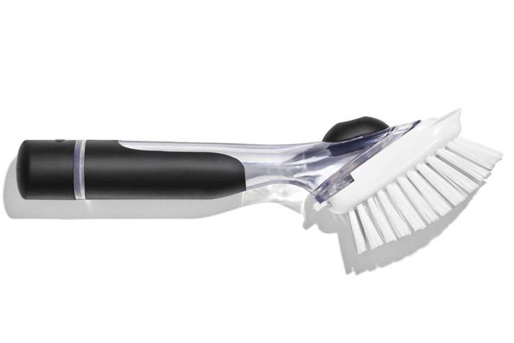 Brosse vaisselle Oxo distributrice de savon - 30cm