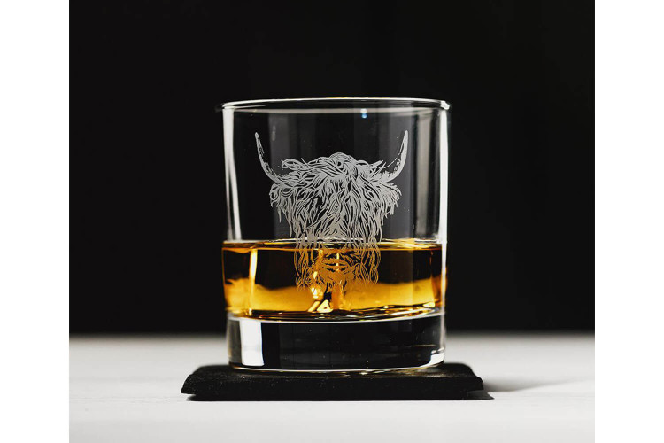 Verre à whisky original Selbrae House avec dessous de verre - Motif vache