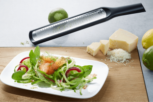 Râpe de cuisine grain fin Gefu Rafino en acier inoxydable 2