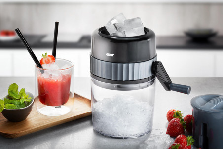 Broyeur à glace manuel en acier inox Gefu Slush 750ml