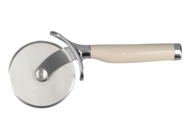 Roulette à pizza Kitchen Aid en inox et polymère