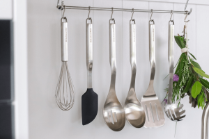 Spatule à gratter Kitchen Aid en silicone et acier inoxydable - Compatible lave-vaisselle 2