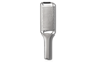 Râpe de cuisine OXO Steel en inox avec étui de protection
