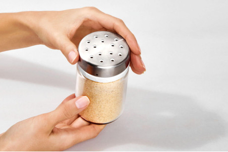 Saupoudreur OXO en inox et verre - 70ml