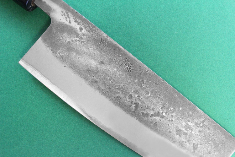 Couteau nakiri japonais traditionnel Wusaki Nakata BS2 manche en noyer - Lame San Mai 16,5cm