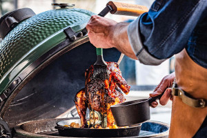 Support à rôtir vertical pour canette de bière et poulet Big Green Egg - Ustensile pliable 2